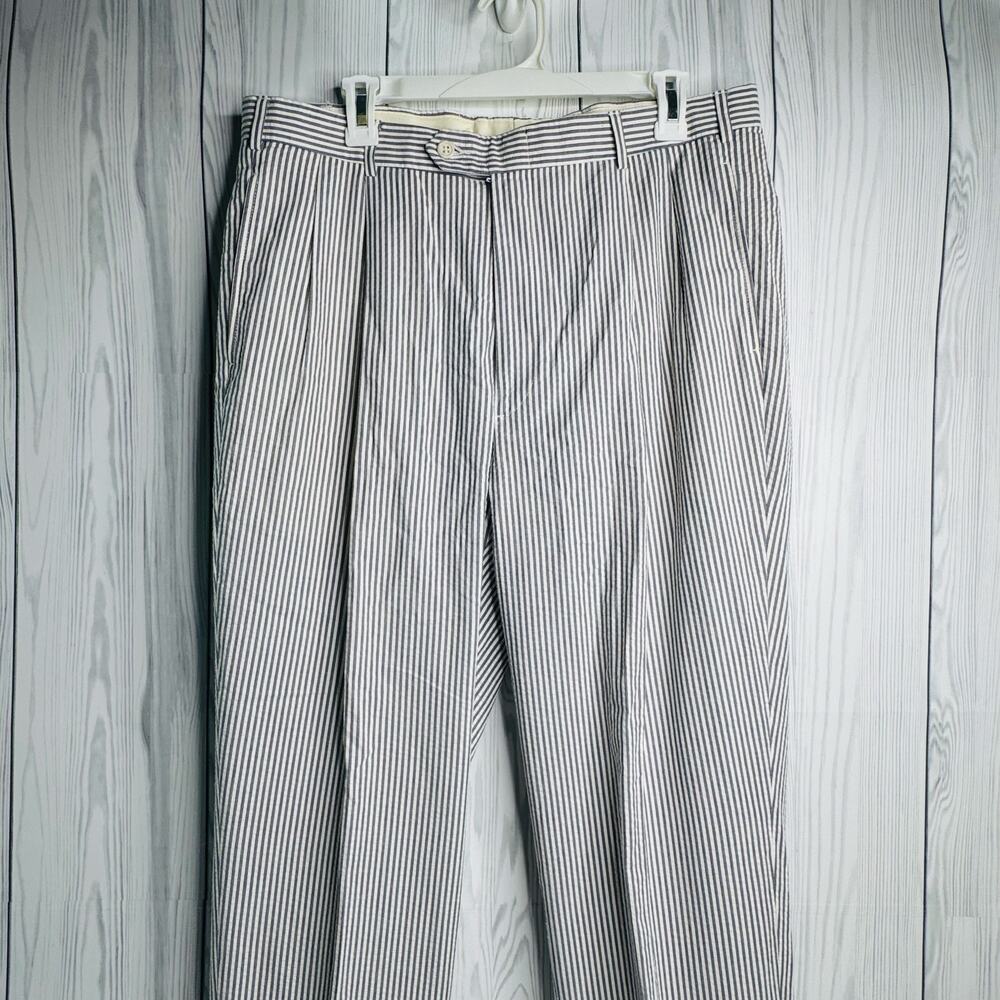 Hertling Trouser Blue White Cotton Seersucker Shorts, Size 36 USA